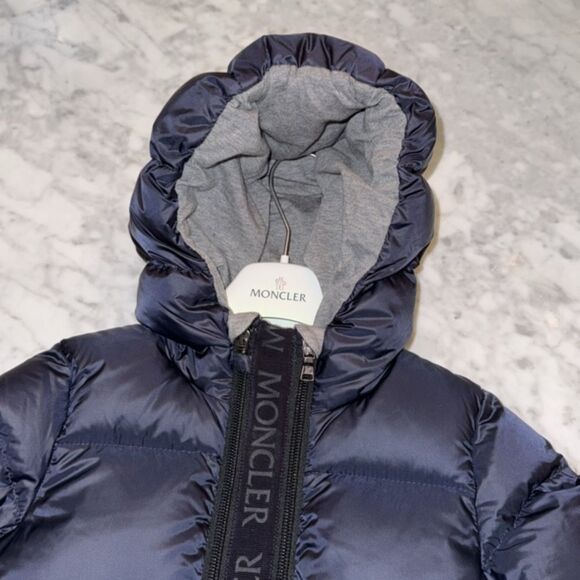 MONCLER SNOW SUIT 2Y - Picture 5 of 14